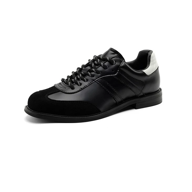 Commuting Versatile German Training Shoes Trendy Casual Round Toe Black High-end British Board Shoes factory